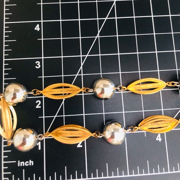 Vintage Modernist Necklace - Picture 5 of 9